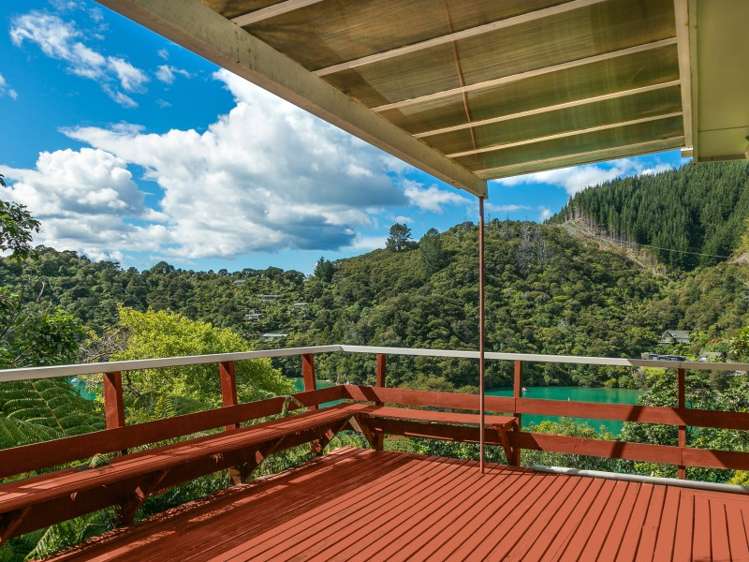 1679 Kenepuru Road Kenepuru Sound_3