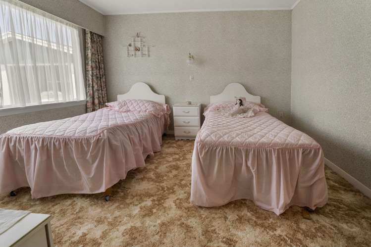 3 Leicester Street Stoke_13