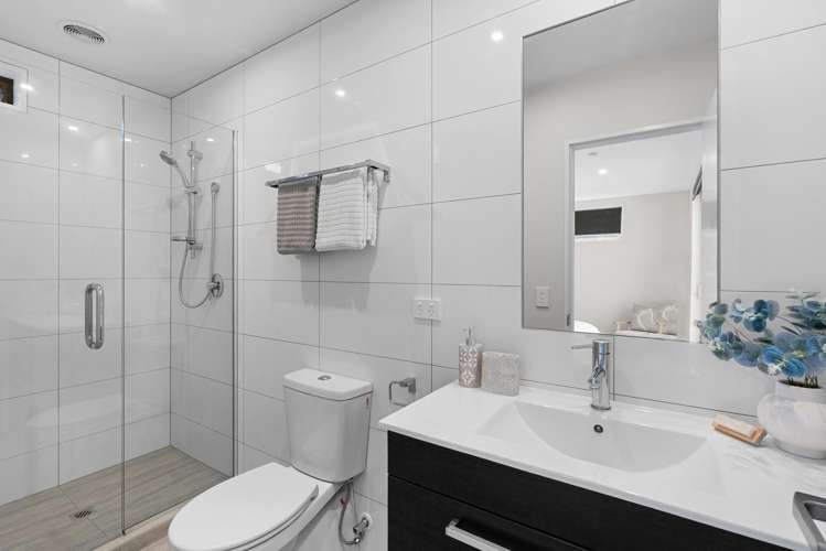 8B England Street Phillipstown_7