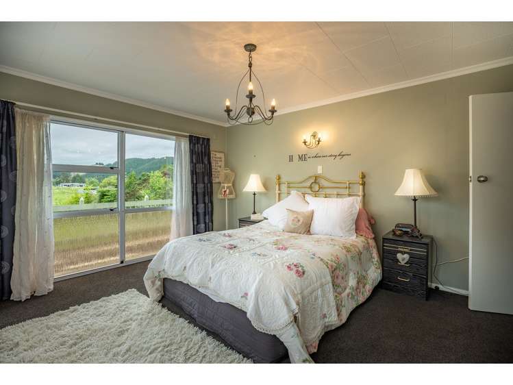 234 Pigeon Valley Road Wakefield_16