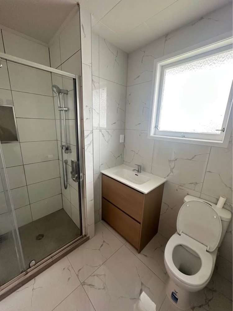 8 Harania Avenue Favona_12