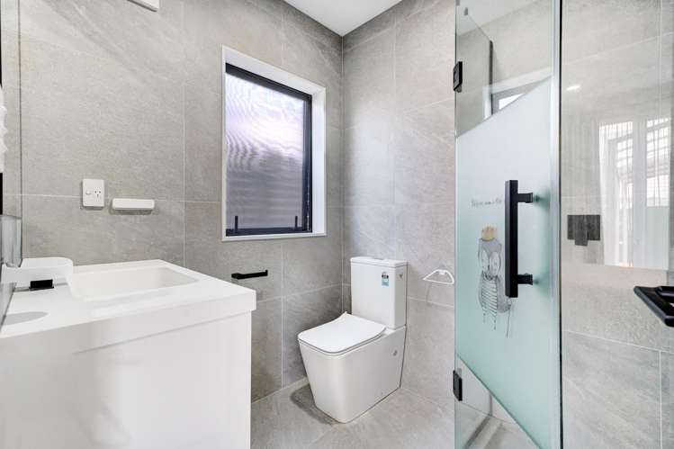 5 Kearns Drive Hobsonville_28