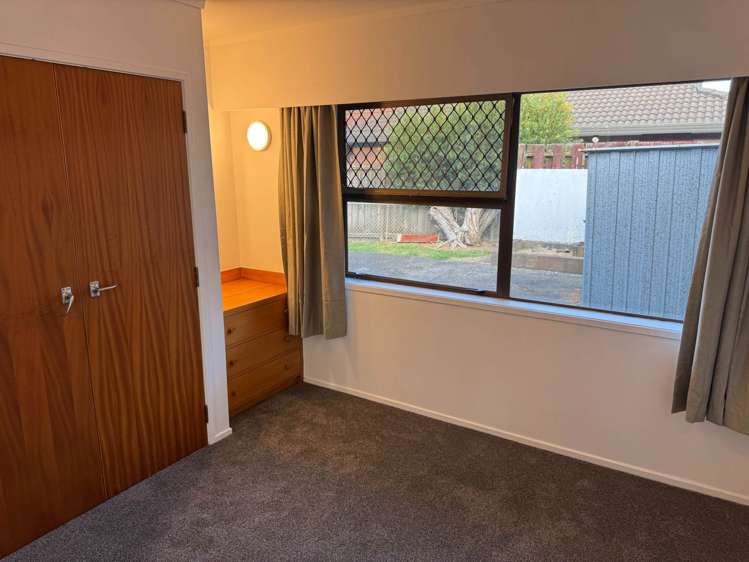 10/14 New Windsor Road Avondale_10