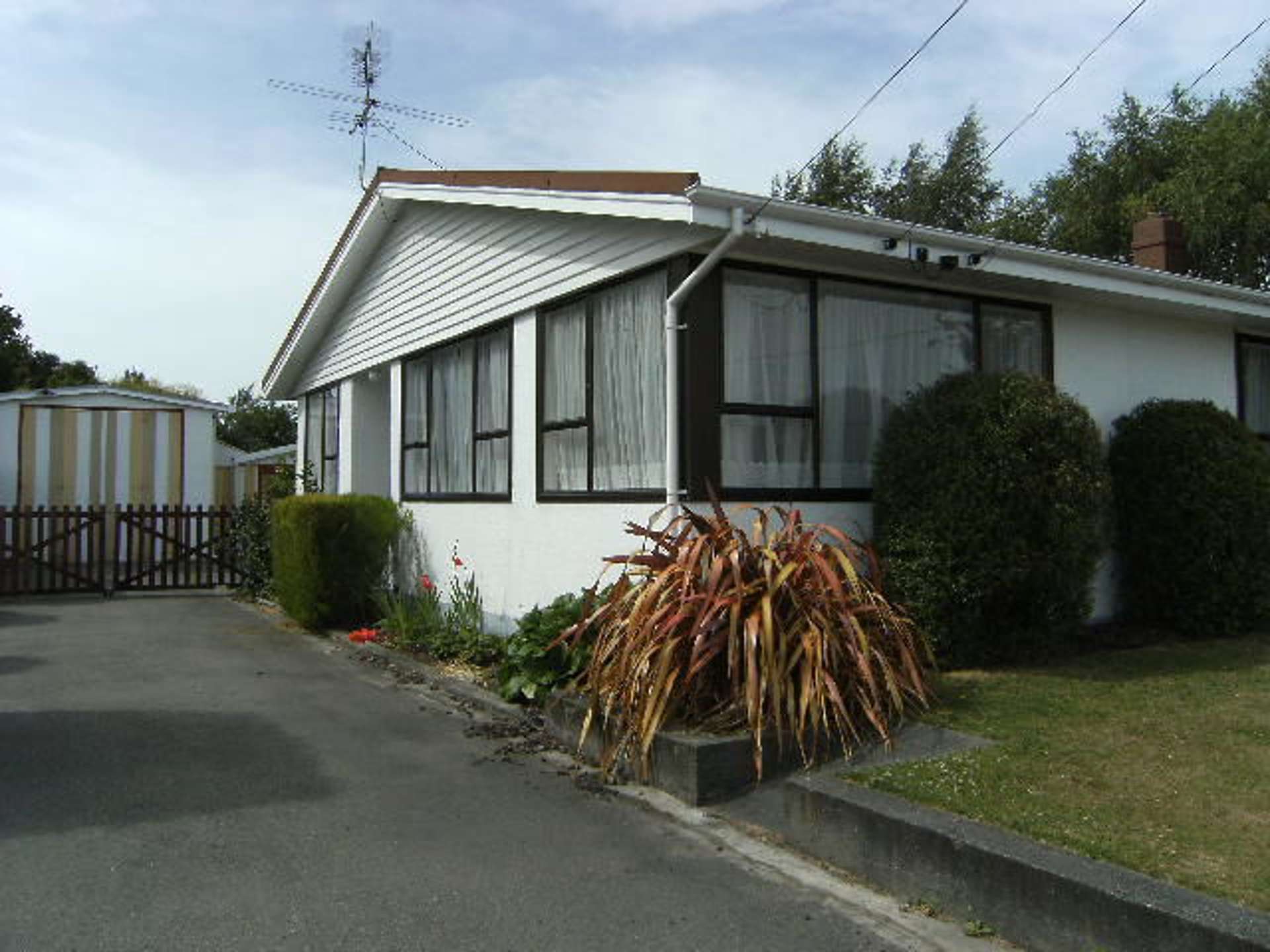 57 Aorangi Road Bryndwr_0