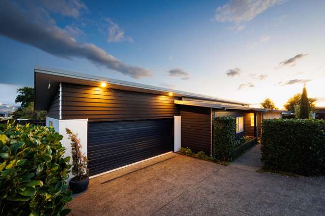 Double Glazed Trendy Townhouse