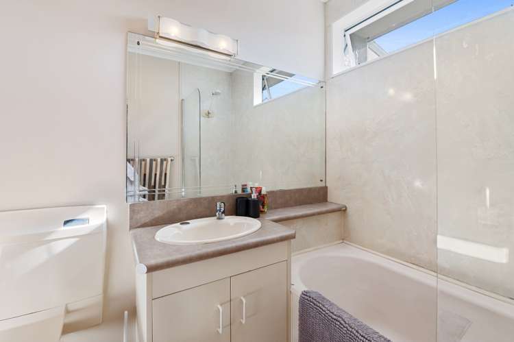 59 Wylie Street Glenholme_14