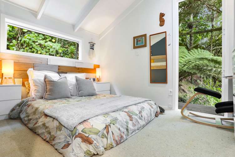 20 Warner Park Avenue Laingholm_16