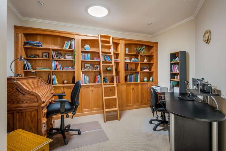 70 Nichol Street Lake Hawea_24