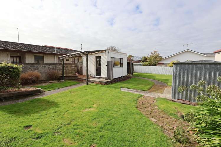 123 Queens Drive Richmond_19