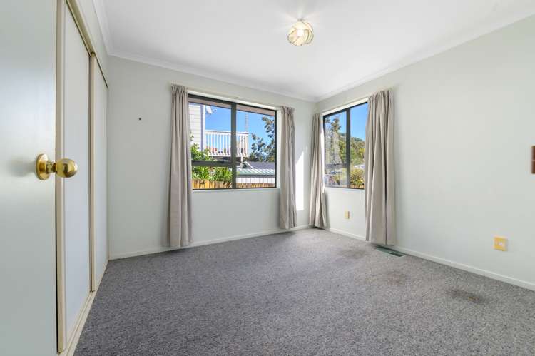 56 Dixon Road Glenview_8