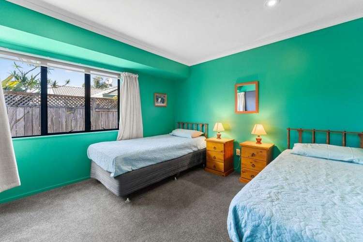 42 Gardenia Drive 11229_12