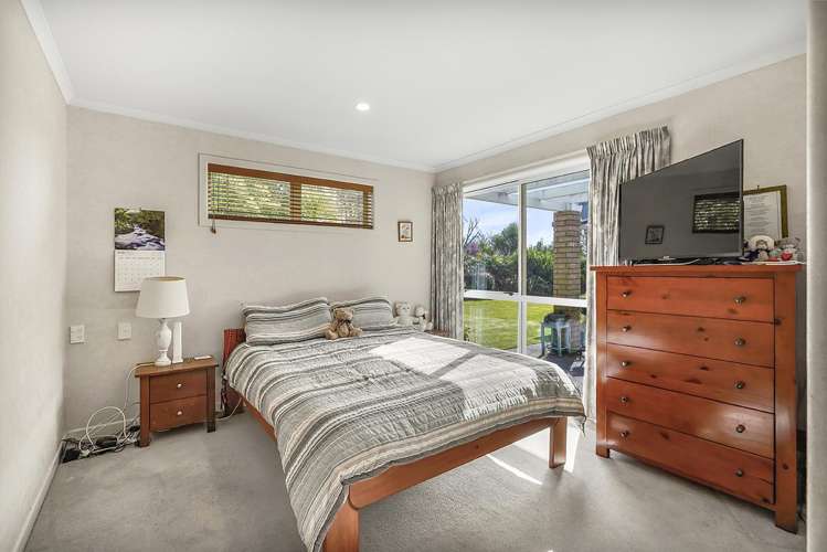 63 Sovereign Isle Lane Rototuna_9