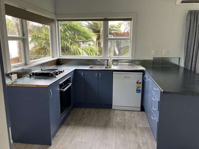 90A Dinsdale Road 1057_1