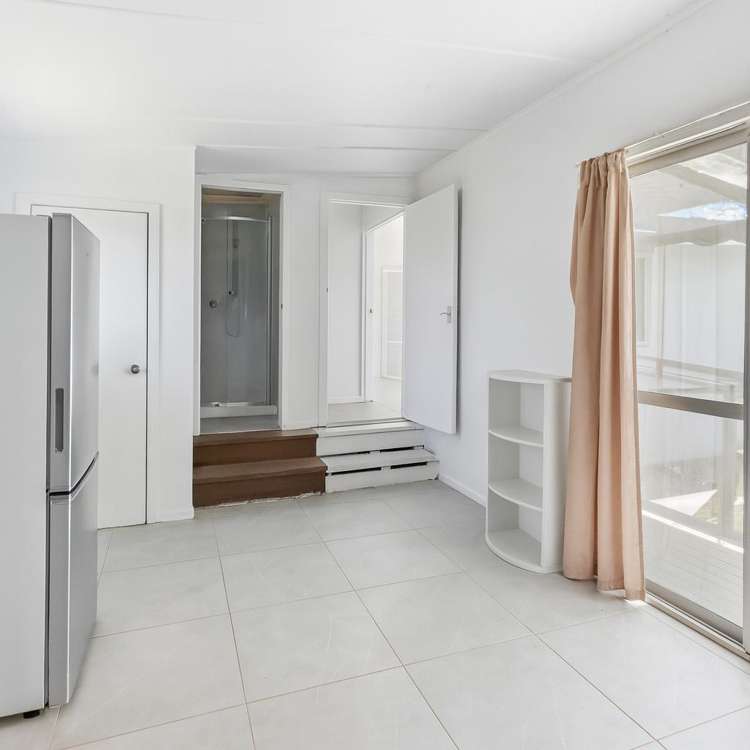 260 Whitney Street Blockhouse Bay_14