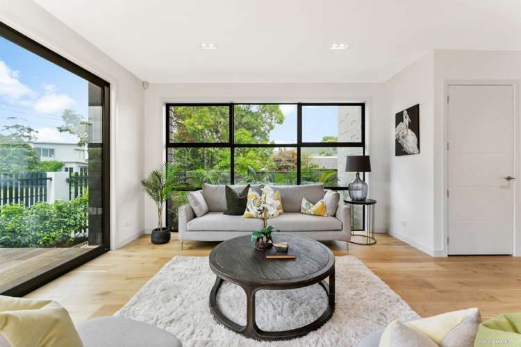 13a Queensway Three Kings_20