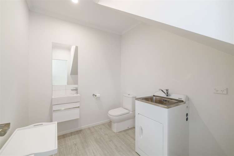 14 Brian Keogh Lane Wigram_13