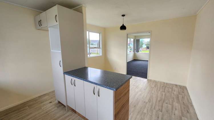 75 John Walker Drive Manurewa_12