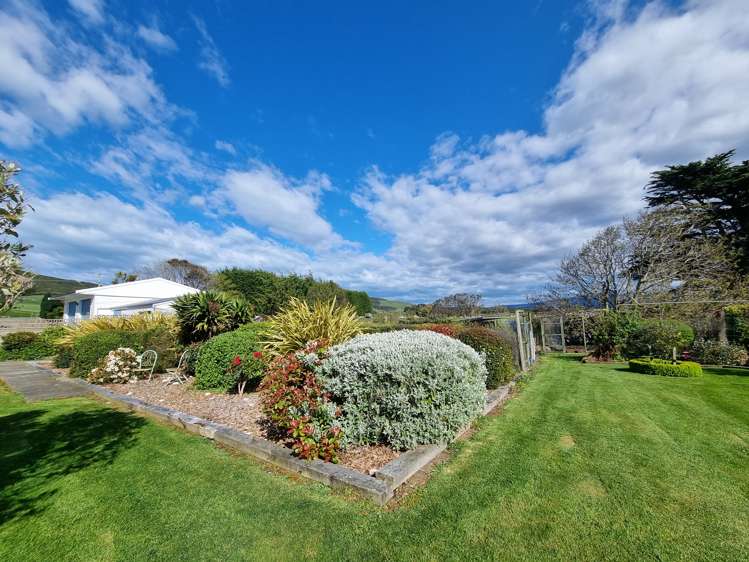 152 Orepuki Riverton Highway Riverton & Surrounds_18