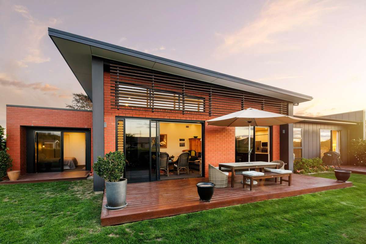 2A Baxter Michael Crescent_1