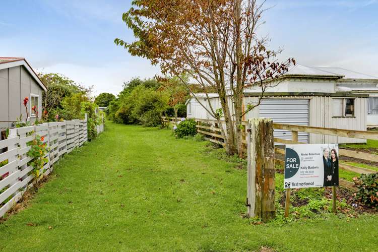 194 Egmont Street Patea_7