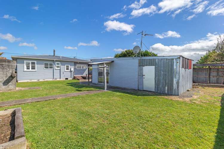 58 Parker Avenue Levin_17