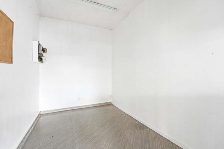 90 High Street Bulls_7