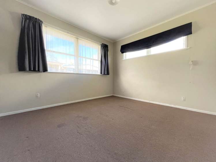 19 Heybridge Street Manurewa_5