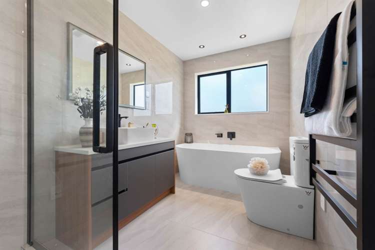 23 Ridgehill Rise Flat Bush_31