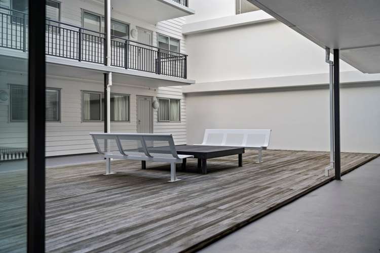 303/277 Maunganui Road Mount Maunganui_17