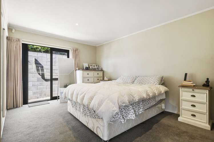 78d Queens Drive Lyall Bay_5