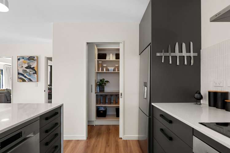288 Southfield Drive_4
