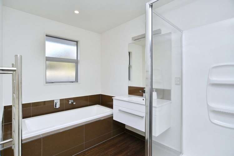 1 Rue De La Mare Parklands_12