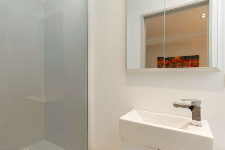 1/18 Broadway Picton_28