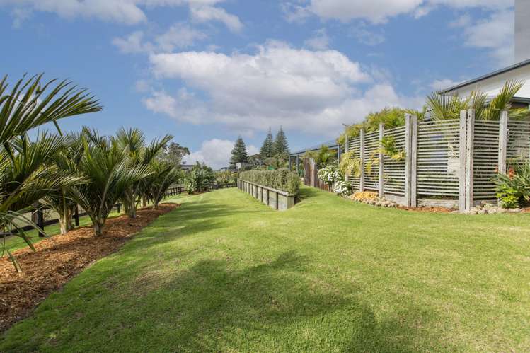 36 Ripiro Drive Baylys Beach_38