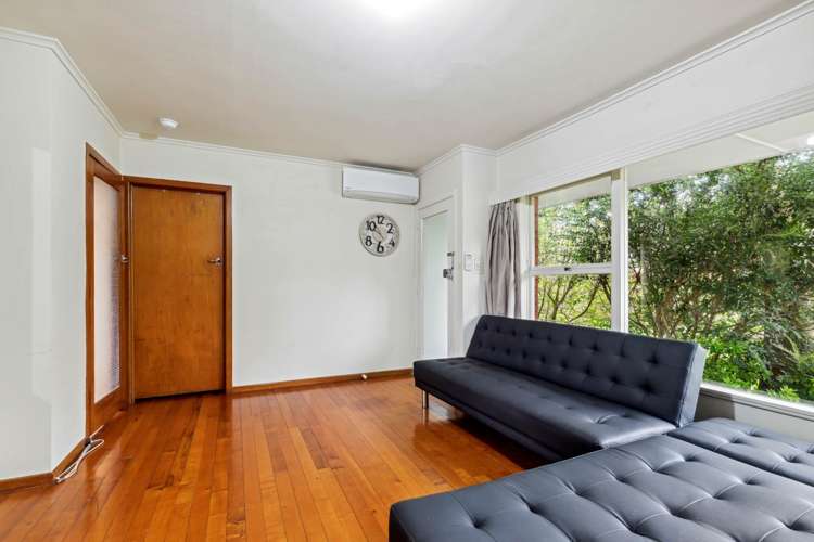 1 Marsh Avenue Forrest Hill_13