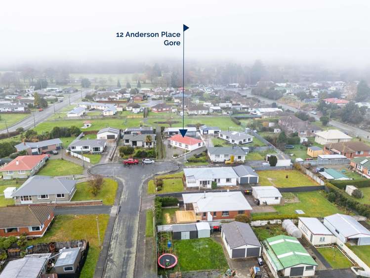 12 Anderson Place Gore Surrounds_22