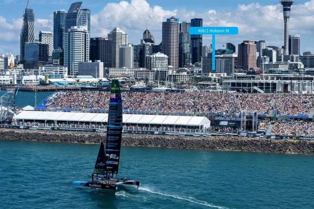 Freehold Front-Row Harbour Living