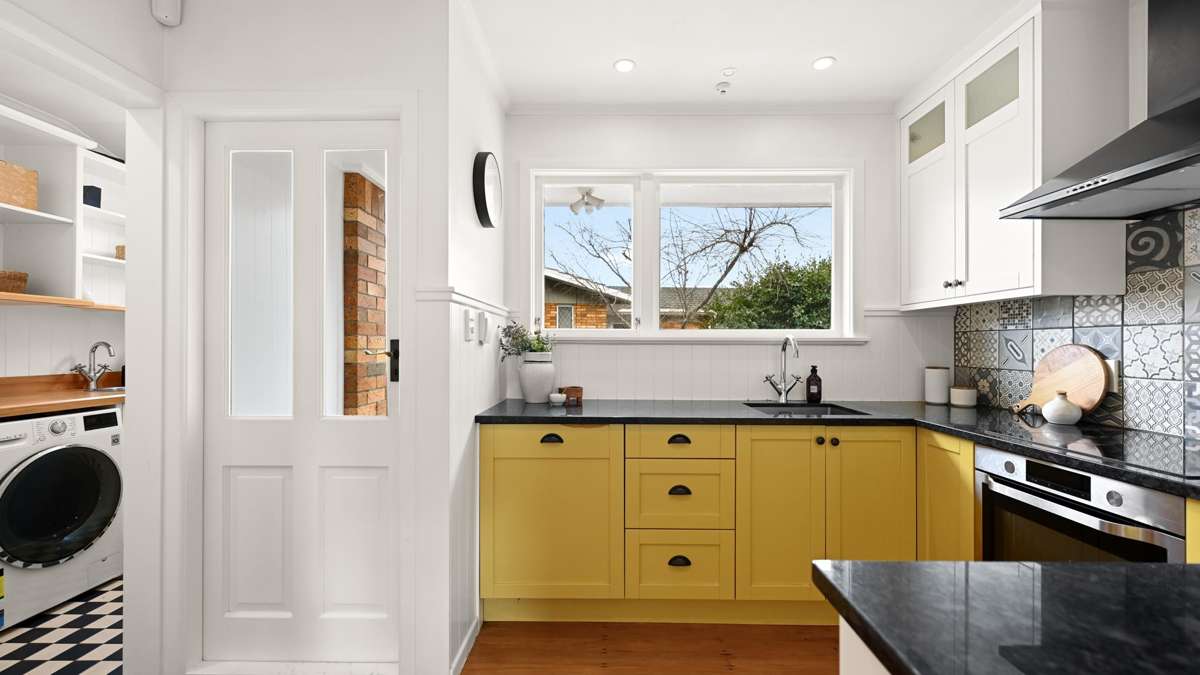 254 Bankwood Road_4