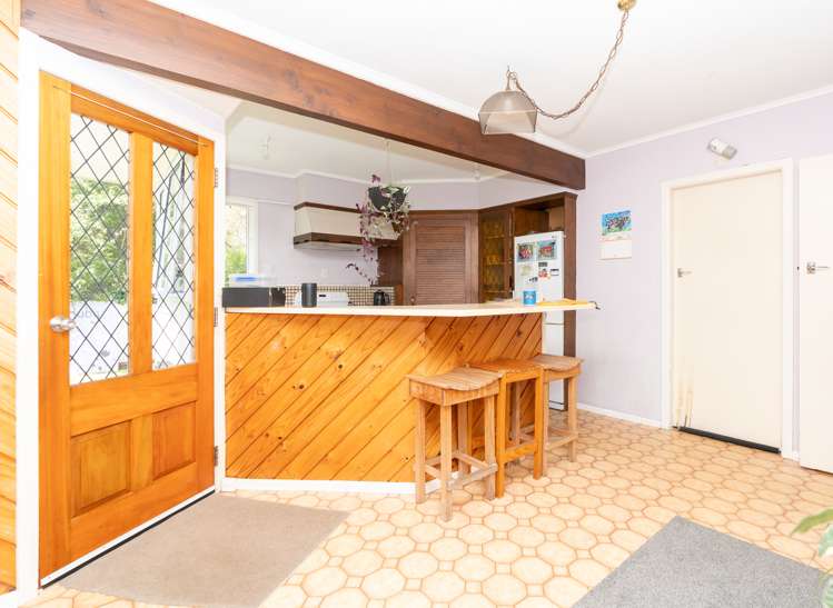 24 Southsea Crescent Silverdale_10