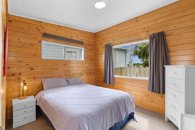 39 Kiharoa Street Otaki Beach_7