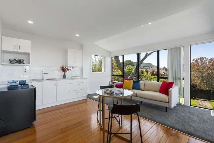 19 Sunrise Avenue Murrays Bay_23