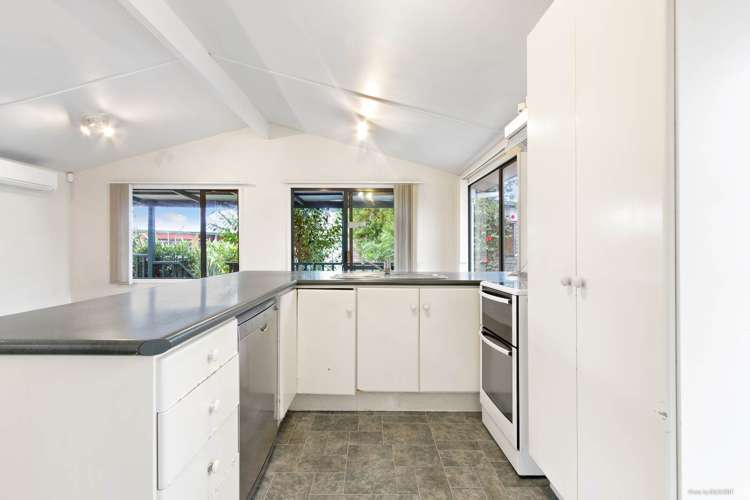 1/39 Waimumu Road Massey_7