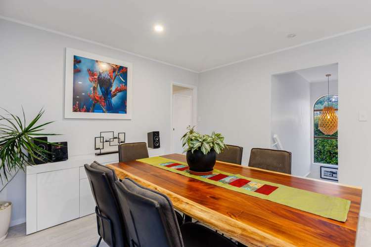 1/11 Honeysuckle Lane Mairangi Bay_10