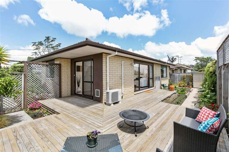 2/96 Nile Road Milford_1