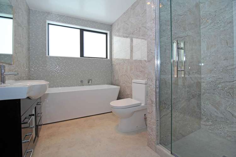 8 Tapuwae Way Mangere Bridge_4