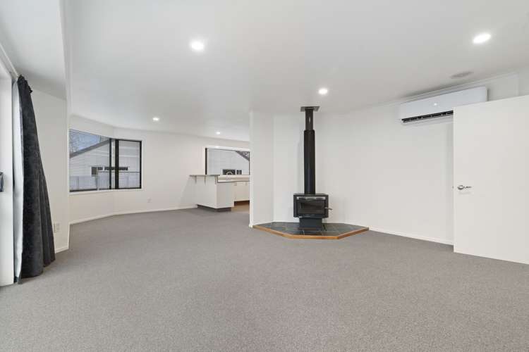 76 Barry Avenue Cromwell_7