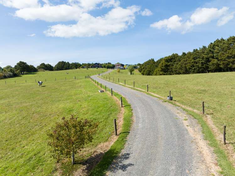 21b Pearson Road Maungatapere_13