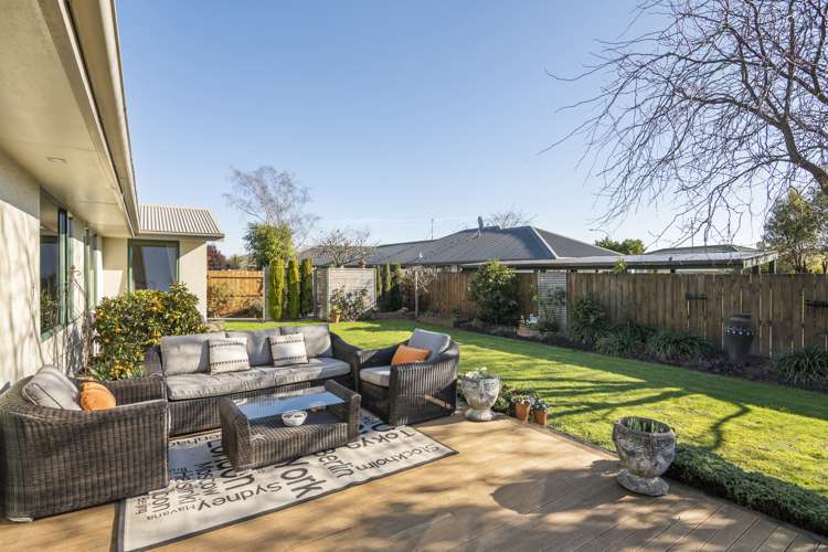 9 Maple Crescent Richmond_13