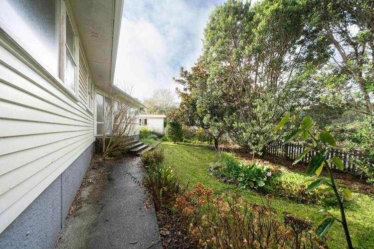 87 Valley Road Hikurangi_17
