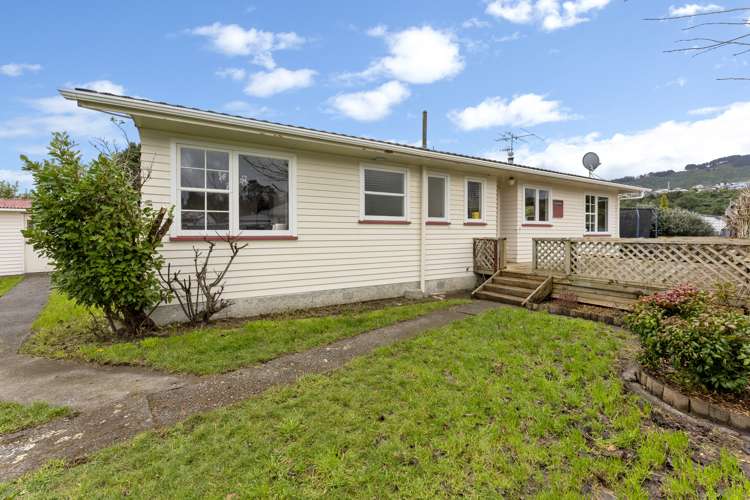 25 Longfellow Street Trentham_18